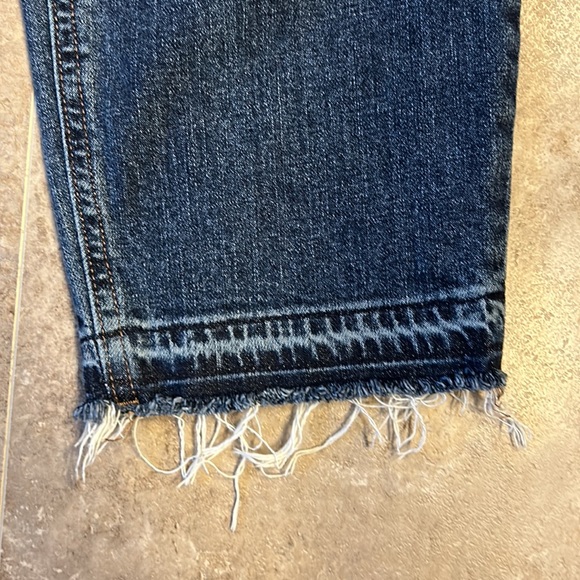 Old Navy Boyfriend Jeans - Picture 2 of 3